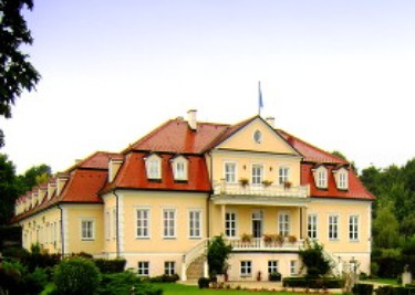 Home-Hunting-Castle-Austria (1)